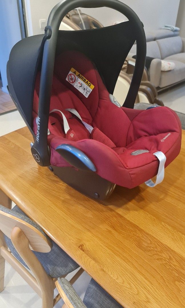 Maxi cosi infant car seat, Babies & Kids, Going Out, Car Seats on Carousell