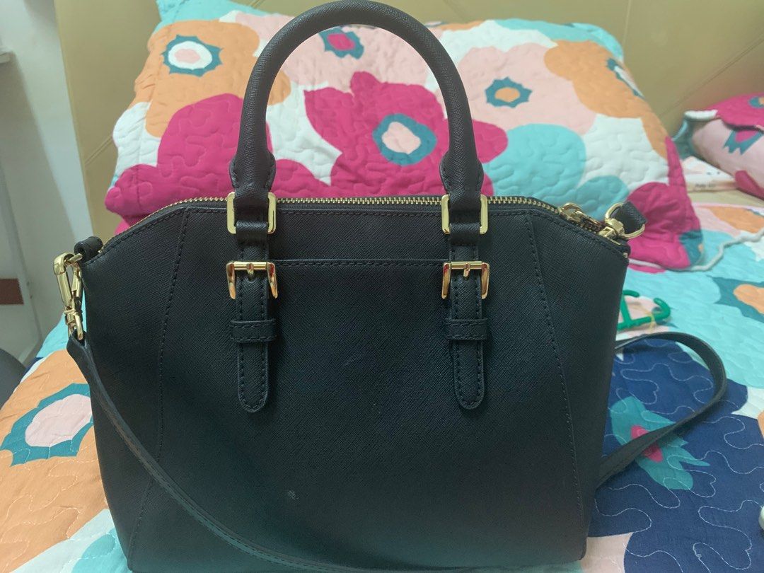 Michael Kors Ciara Medium Messenger Gold Black Luxury Bags