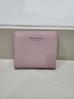 (Kategori: ) berada di . Dikirim oleh AAStoreJkt (ID iklan 1234048482, Gambar 1). Deskripsi: .