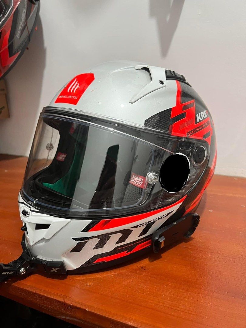 MT carbon helmet on Carousell