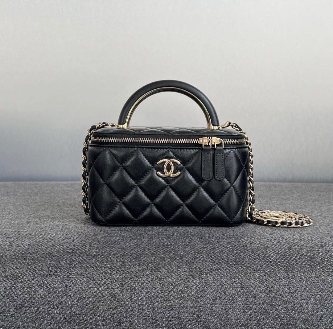 Chanel 21A camera bag with chain caviar in GHW, Luxury, Bags & Wallets on  Carousell