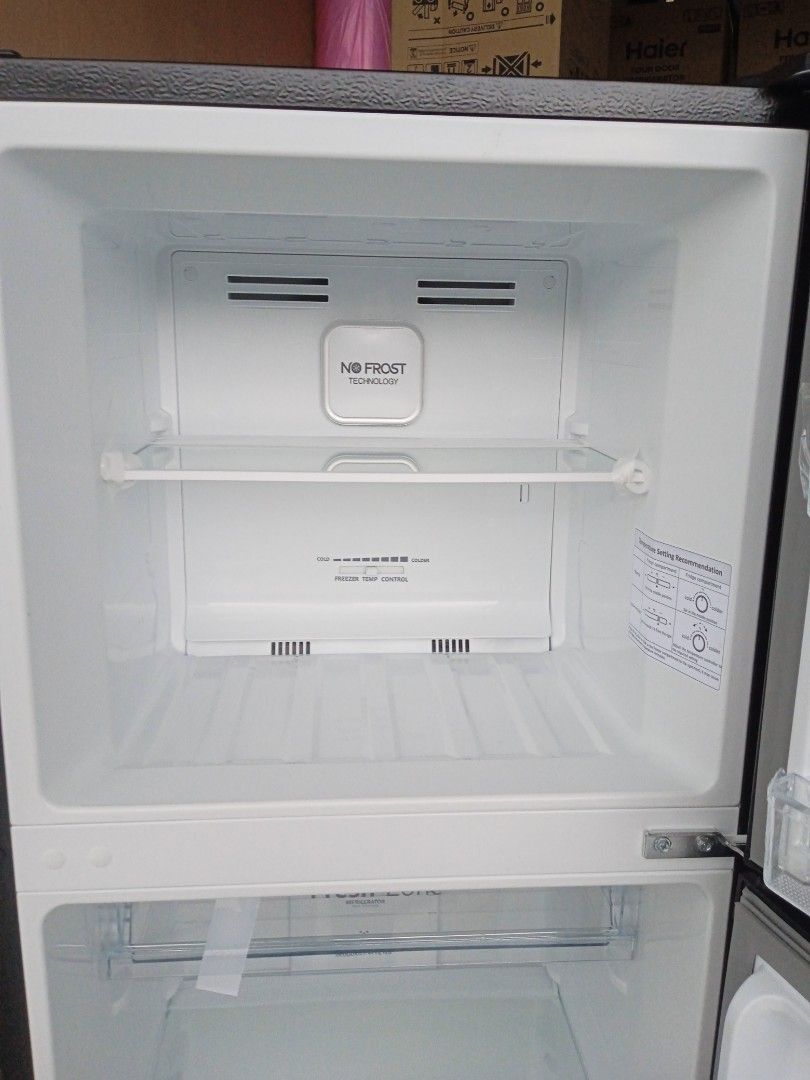 New Set (Dented) Hisense 318L Fridge, TV & Home Appliances, Kitchen Appliances, Refrigerators