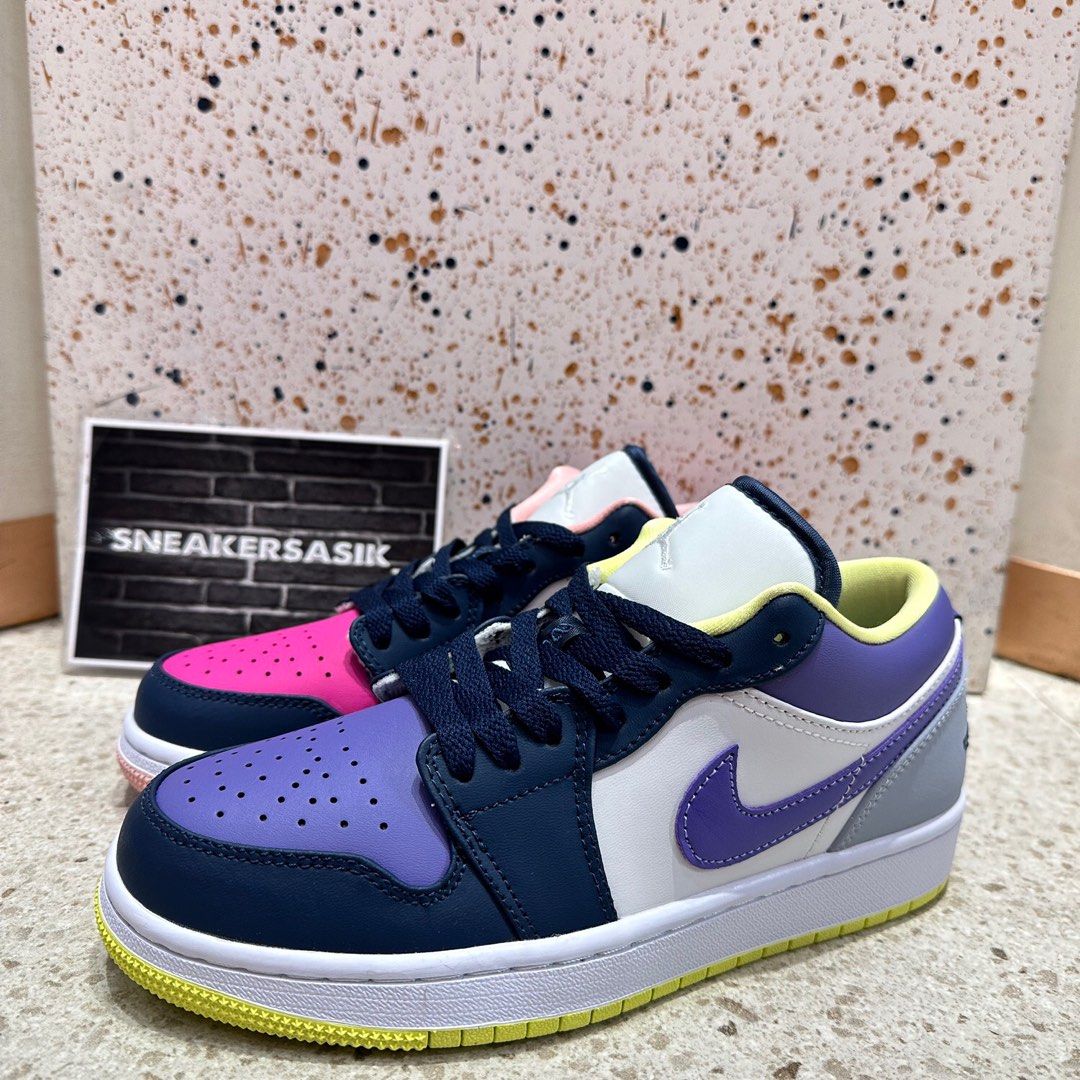 mismatched purple magenta