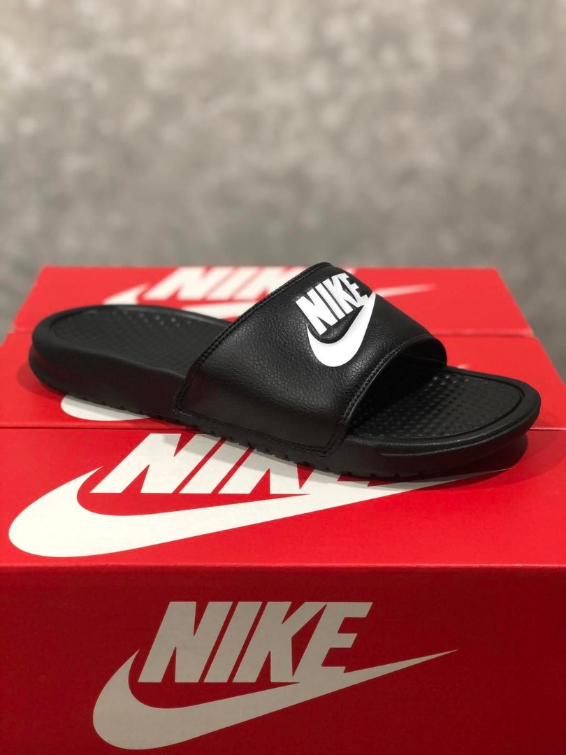 NIKE BENASSI SLIDES BLACK AND WHITE, Men's Fashion, Footwear, Slippers u0026  Slides on Carousell
