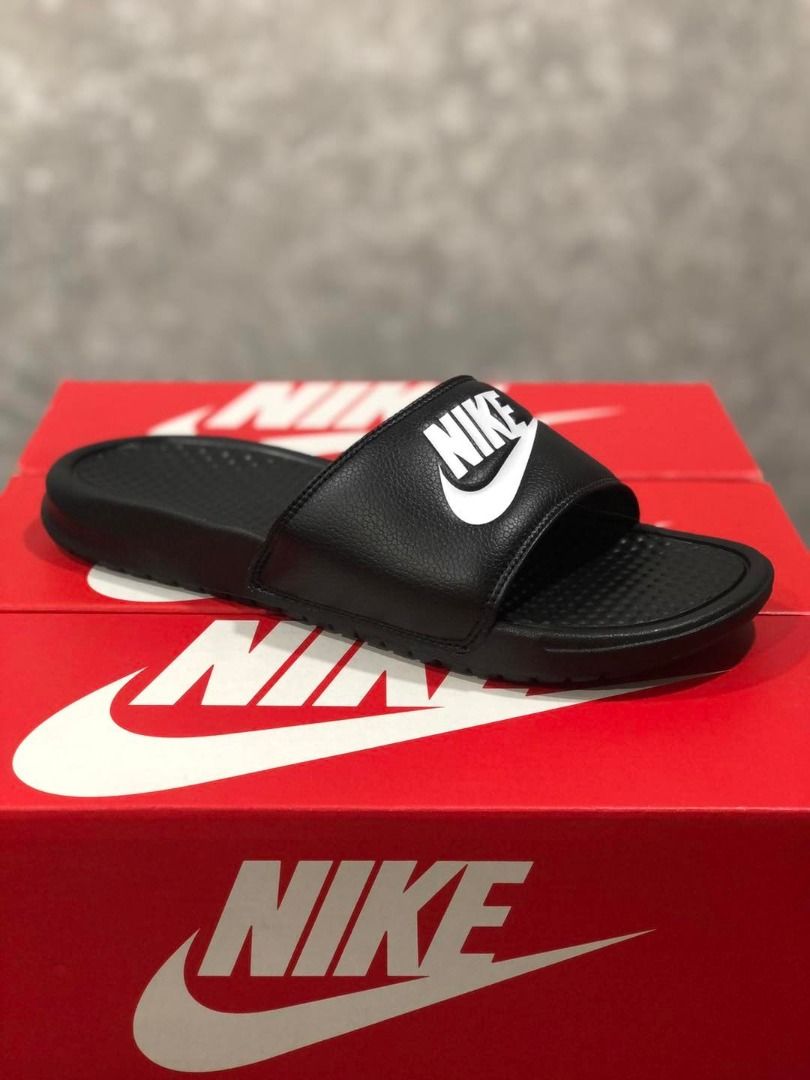 benassi white slides