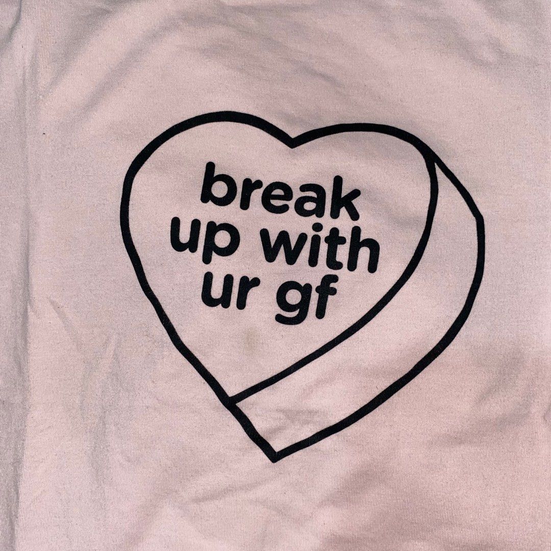 PRELOVED H M Ariana Grande Break up with ur gf t shirt Fesyen Wanita Pakaian Wanita Atasan di Carousell