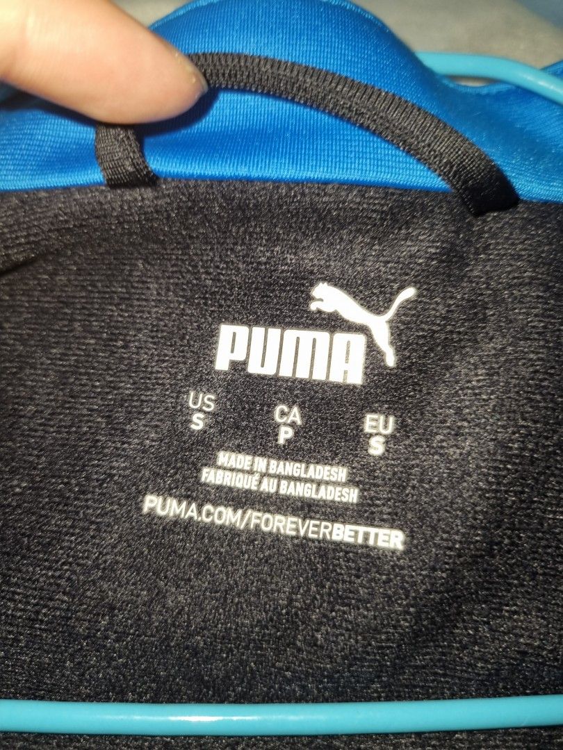 Puma athletic sports jacket thin material