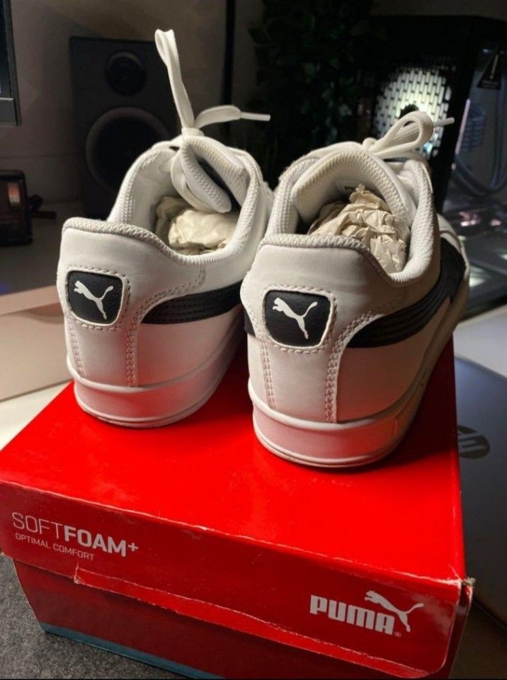 Puma smash hot sale vulc sneakers