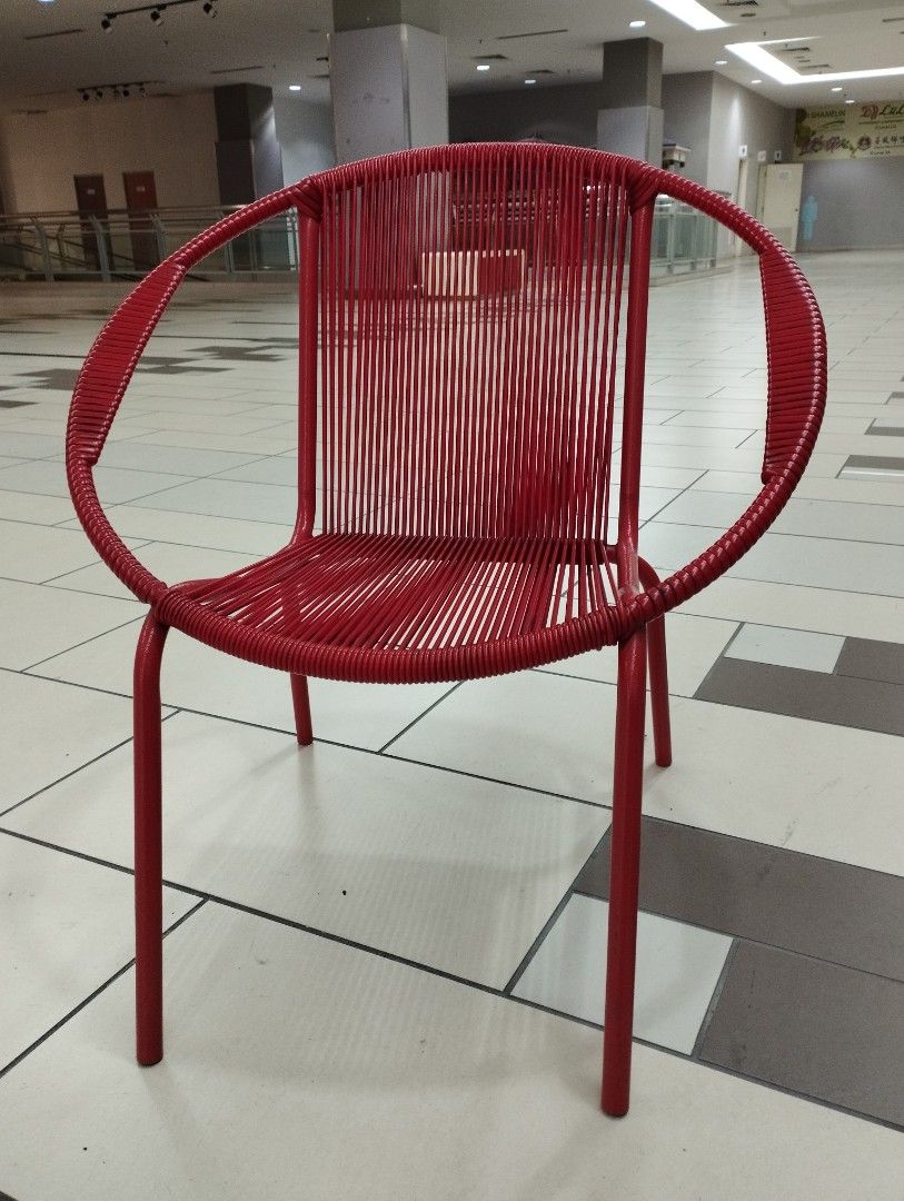 Round hotsell string chair