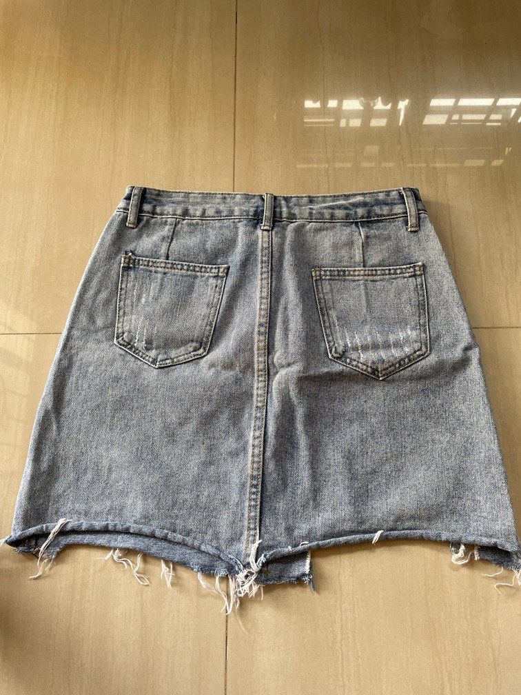 Ripped skirt 50 on sale
