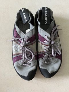 BRAND NEW* Scarpa Drago LV Climbing Shoes 36.5, Sports Equipment, Other  Sports Equipment and Supplies on Carousell