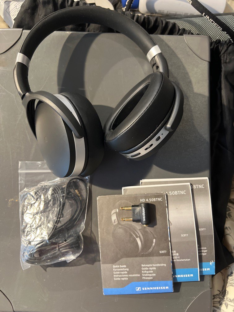 Sennheiser noise cancelling Headphones