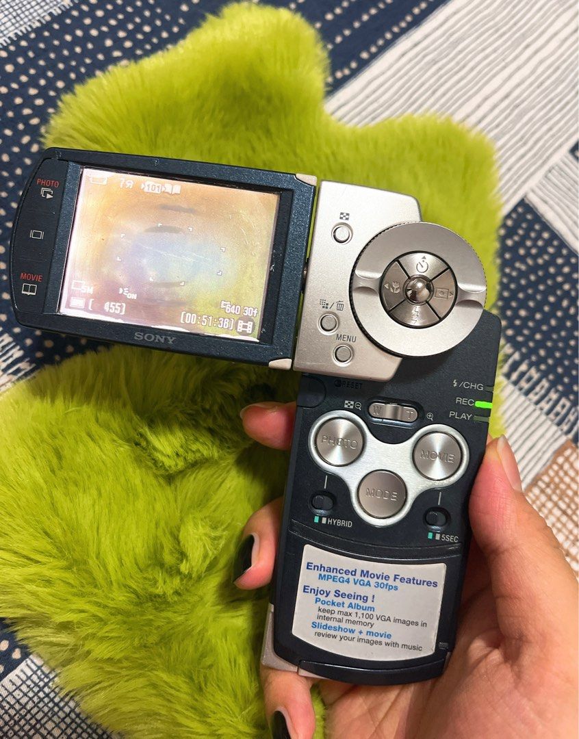 Sony dsc m2 數位錄影機 相機 ccd, 相機攝影, 相機在旋轉拍賣