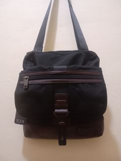 Tas Tumi