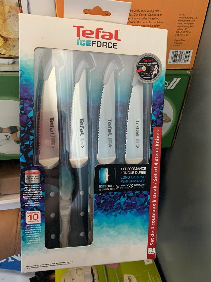 Tefal Steak Knives 4 Pcs. (Category: Knives & Chopping Boards) located in Cainta. Submitted by JnB22Closet (Listing ID 1233965090, Image 1). Description: Actual photos are posted, all the items in my list are originally bought in Abu Dhabi and never used unless stated. If you wish to see more photos and details about the item please do not hesitate to contact me. Thank you Note: No meet ups. Ayaw ko sa maraming issue sa buhay, Kung duda ka wag ka