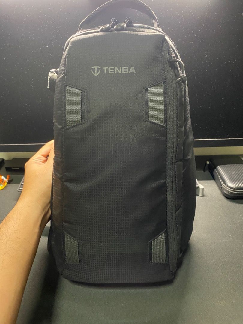 Tenba solstice 7l sling bag hot sale