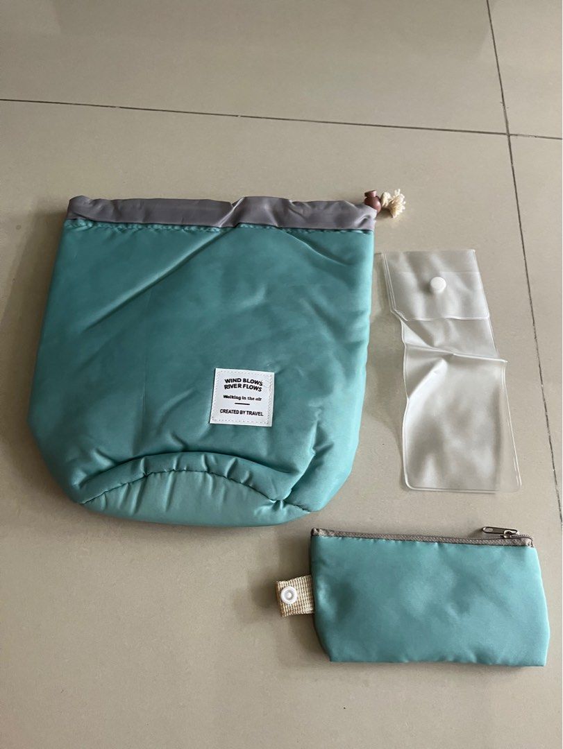 Travel dresser online pouch