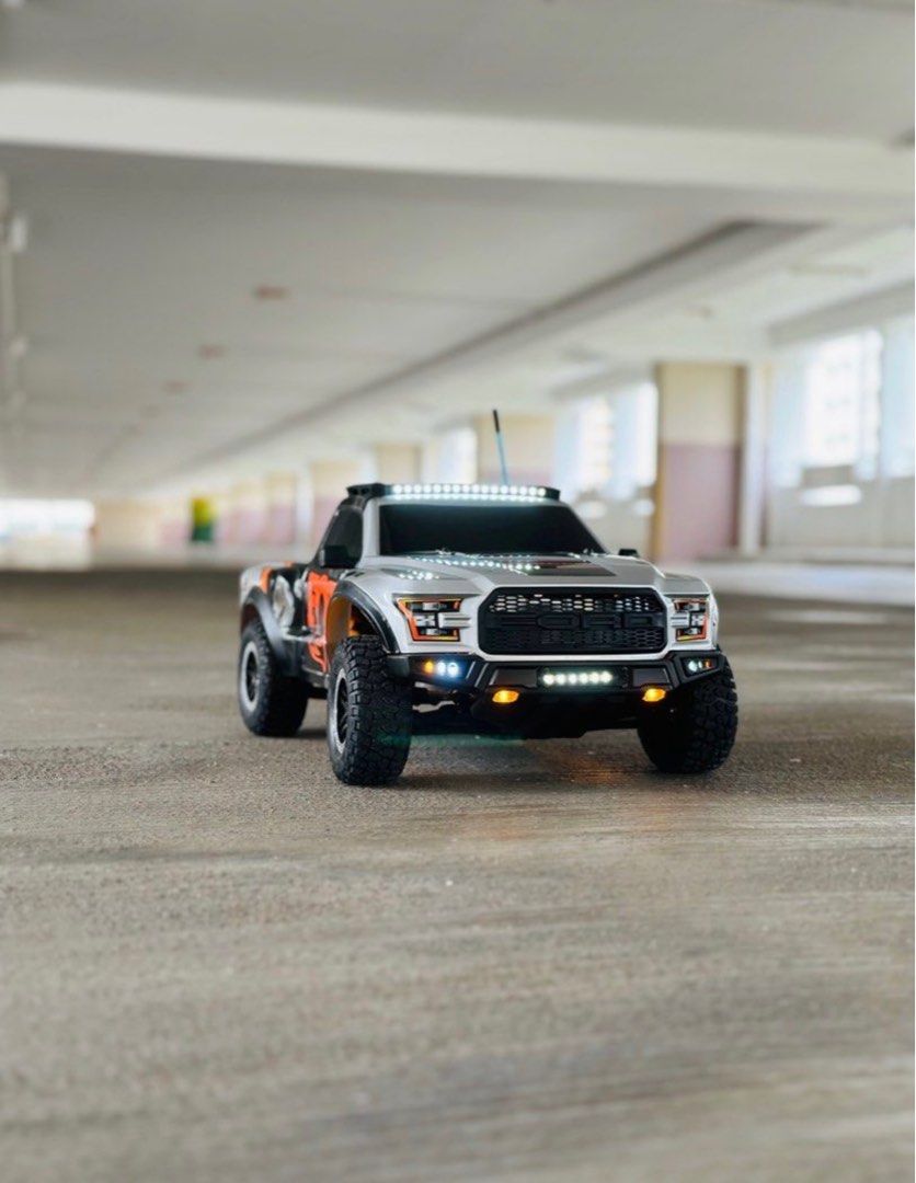 Traxxas ford raptor fox hotsell