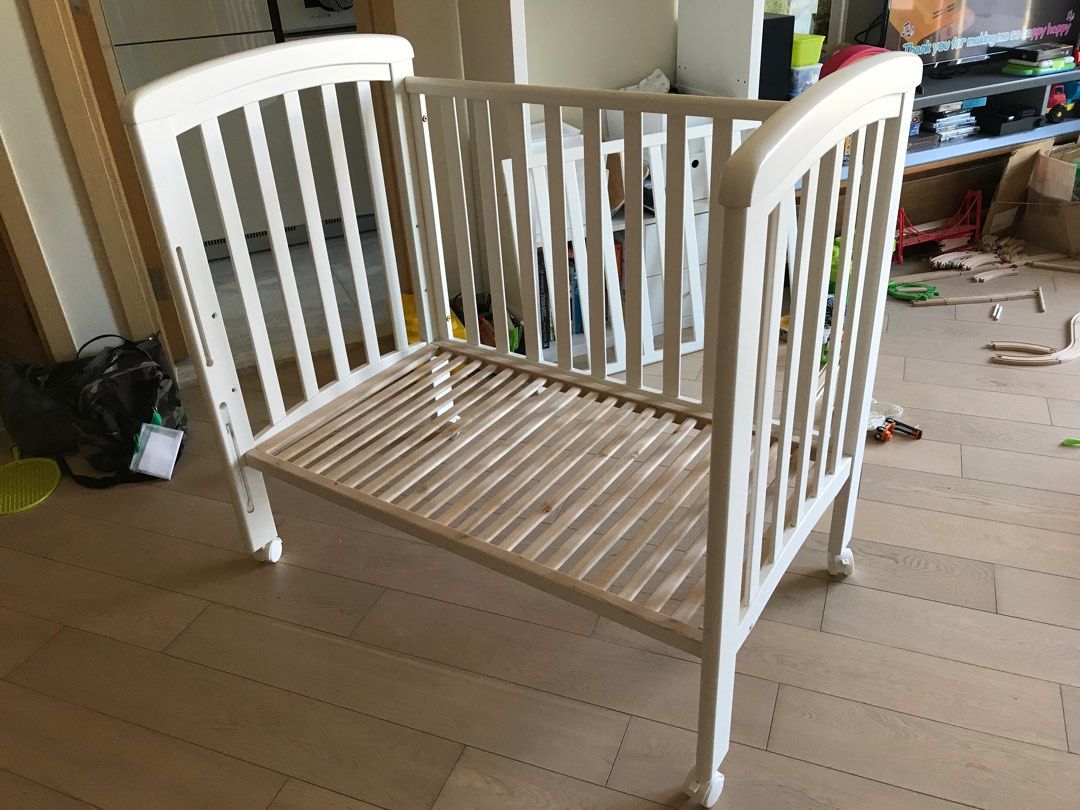 Troll nicole mini baby cot, Babies & Kids, Baby Nursery & Kids Furniture, Cots & Cribs on Carousell