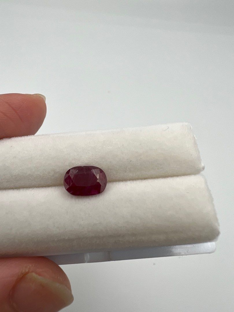 SALE Untreated Vivid Red Ruby from Mogok