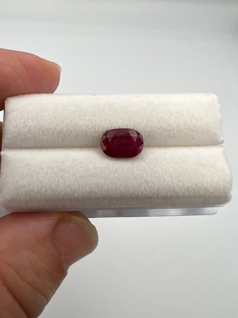 SALE Untreated Vivid Red Ruby from Mogok