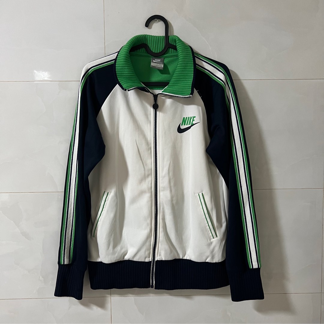 Vintage Nike Jacket, Men's Fashion, Coats, Jackets and Outerwear