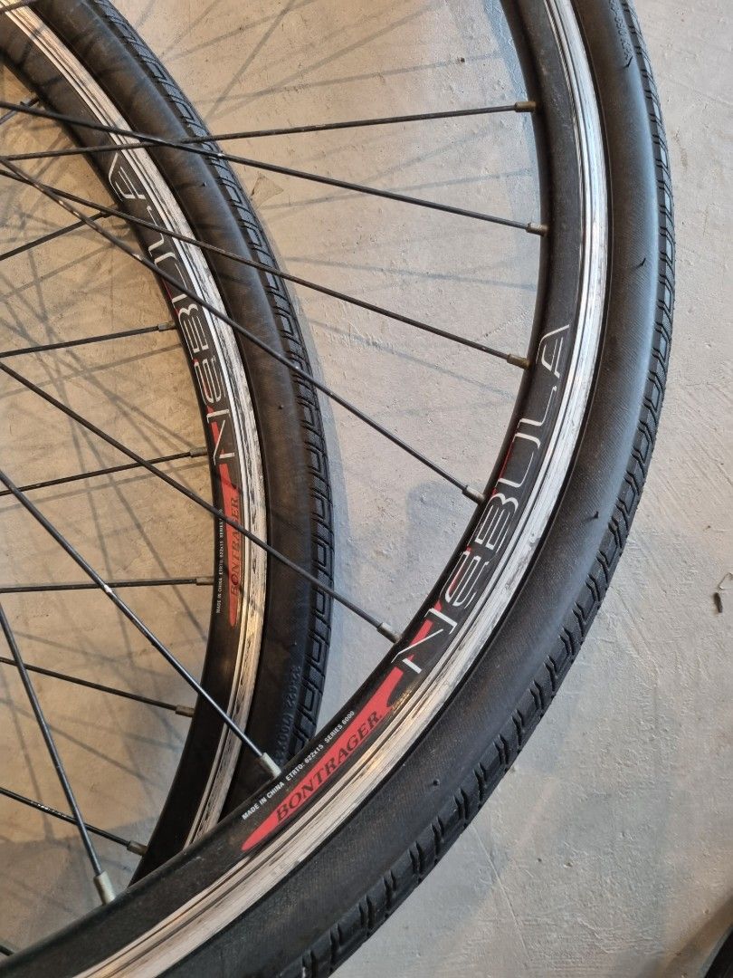 700c Bontrager Wheelset