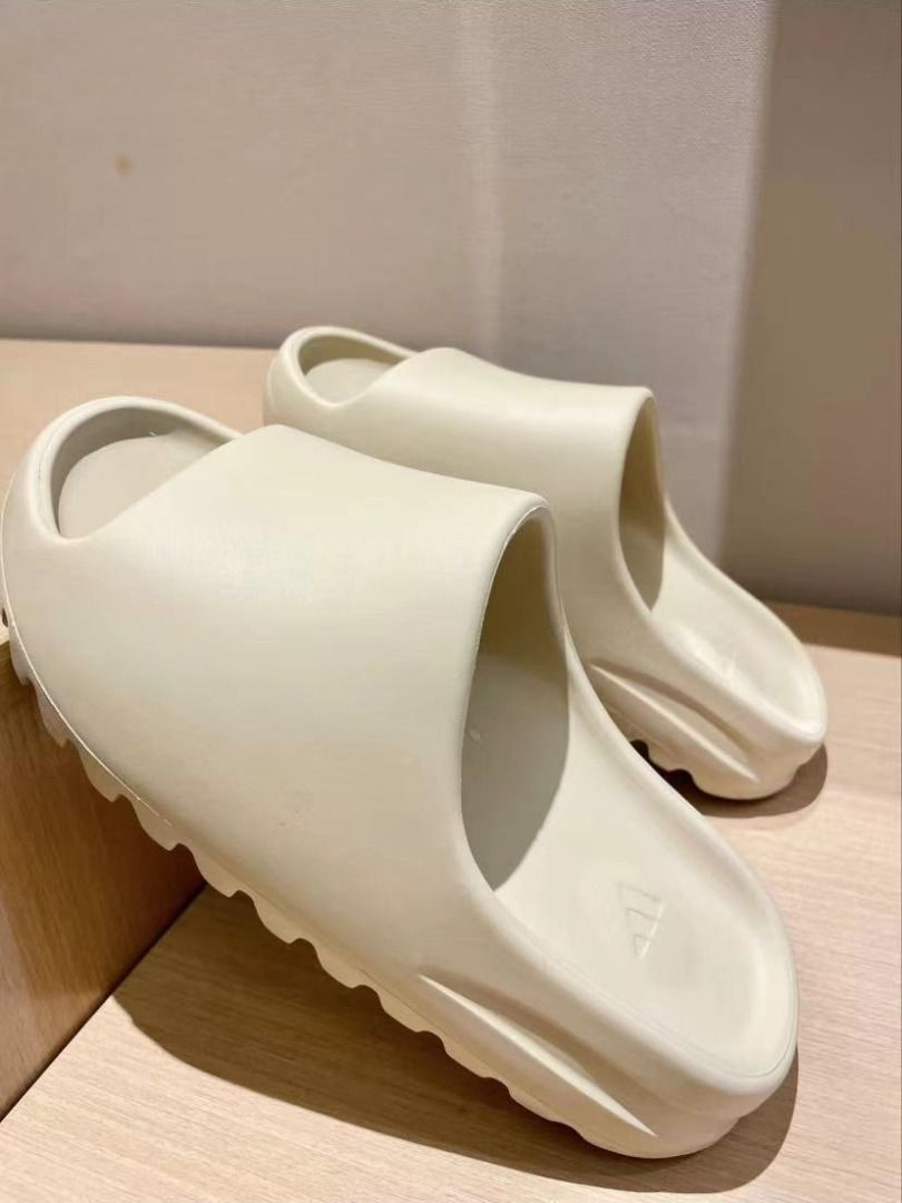 Adidas originals Yeezy Slide Bone white Slippers, Men's Fashion, Footwear,  Sneakers on Carousell