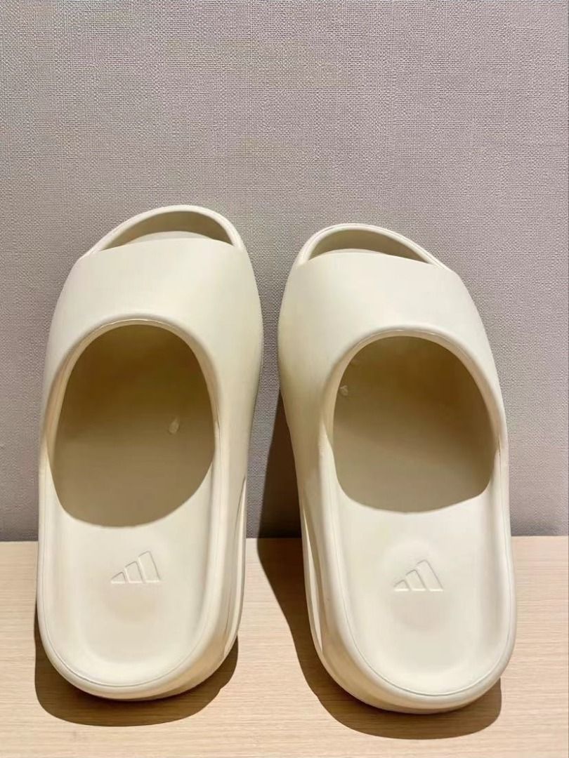 Adidas originals Yeezy Slide Bone white Slippers