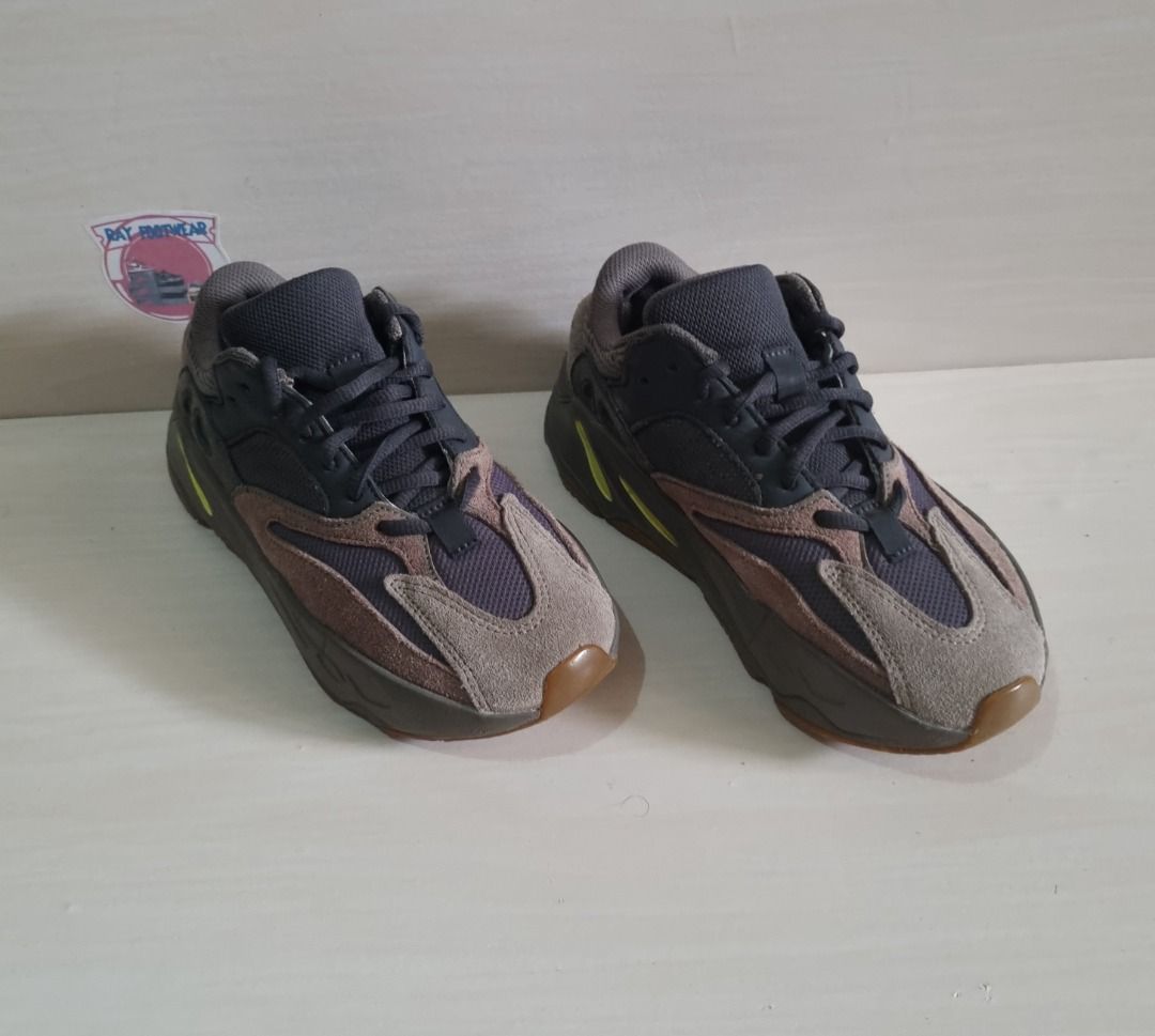 How to clean outlet yeezy 700 mauve