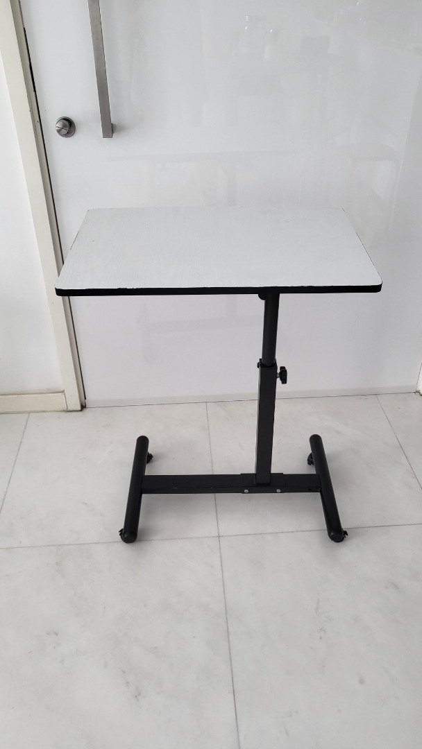 Adjustable side table 40x60cm, adjustable height, Furniture & Home