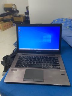 華碩ASUS 四代pu401L i5-4200u 記憶體8G. 固態硬碟128GB