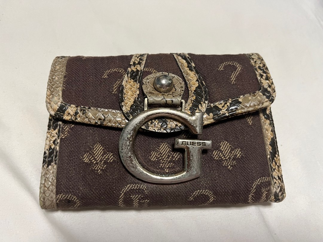 G by outlet guess wallet