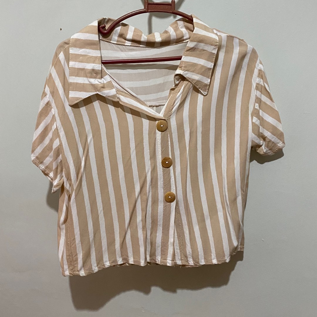 Beige and White Crop Polo Top on Carousell