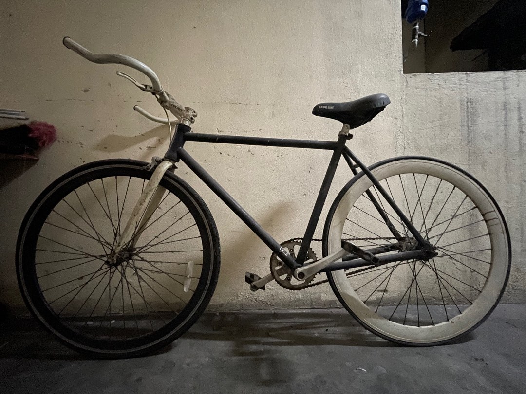 hero hf deluxe bike today price