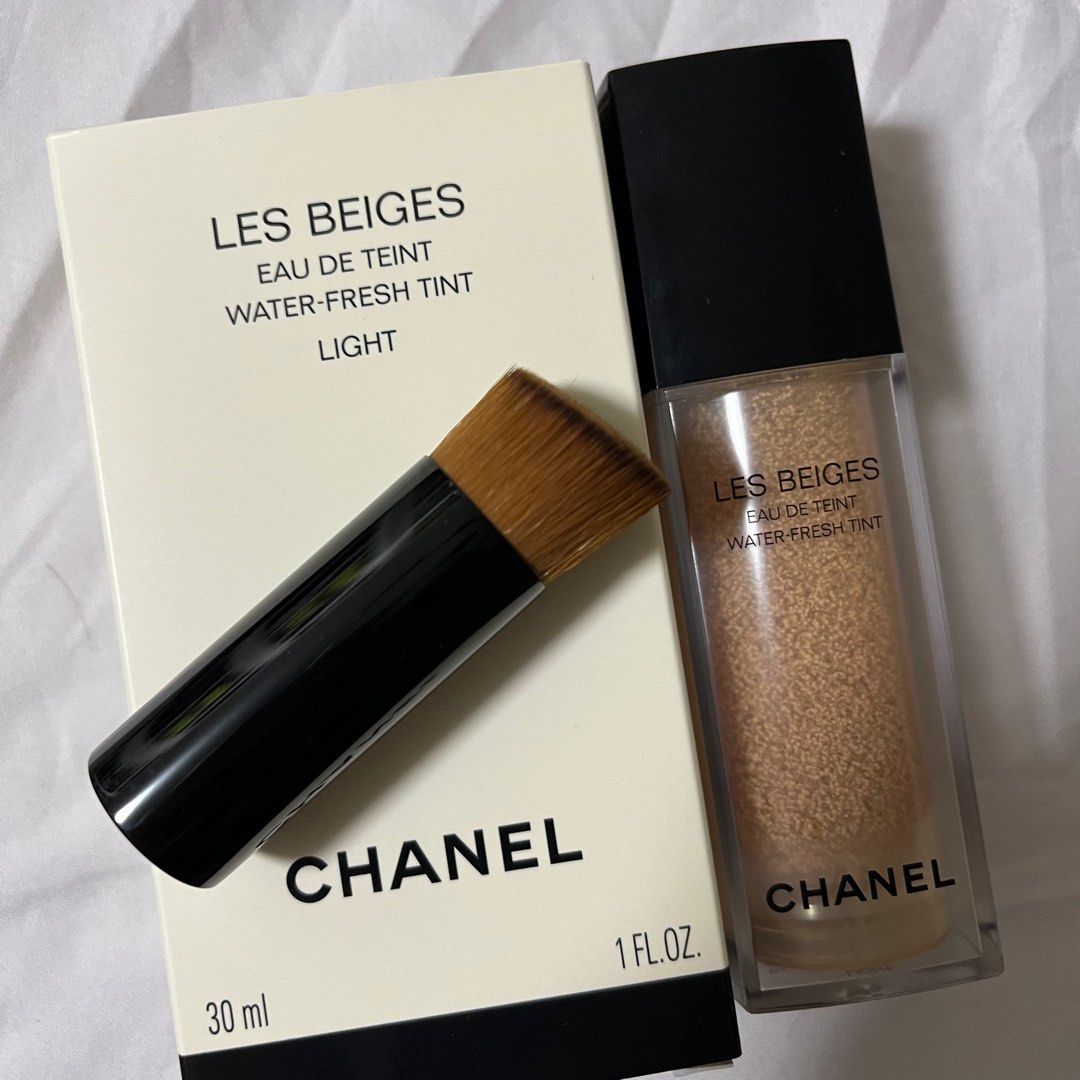 BNIB Chanel Water Fresh Tint Les Beiges - Light