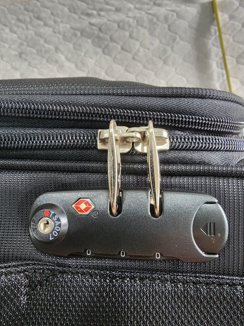 American Tourister Cabin bag Superlight, Hobbies & Toys, Travel