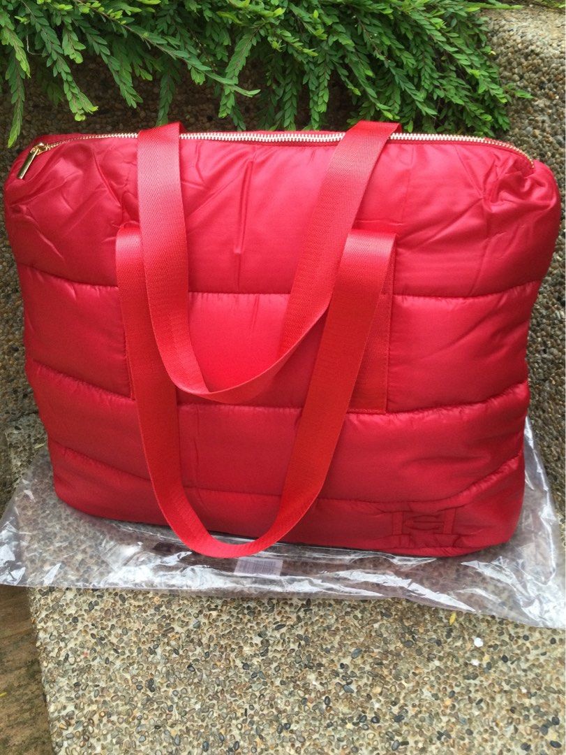 Good girl carolina herrera purse best sale