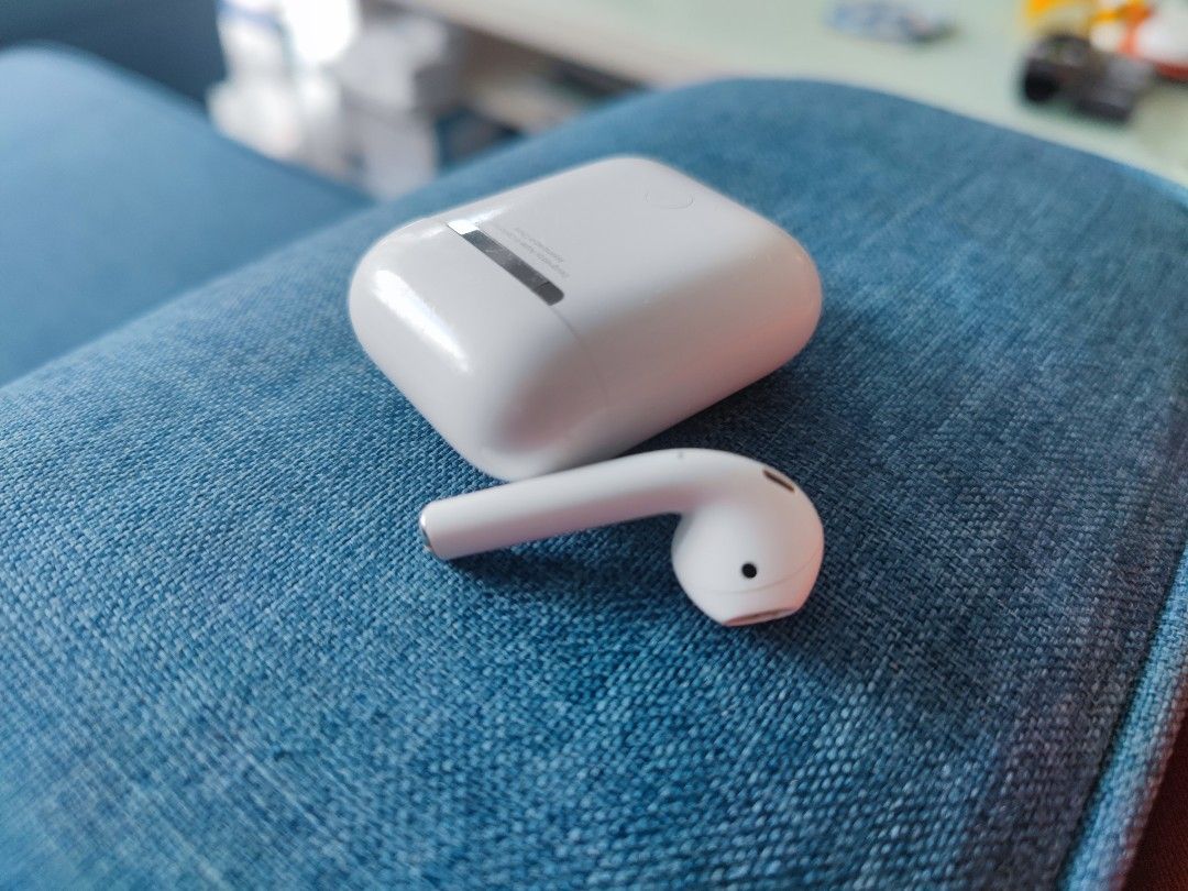 Case + right headphone Apple iPods 2d generation ORIGINAL, Audio