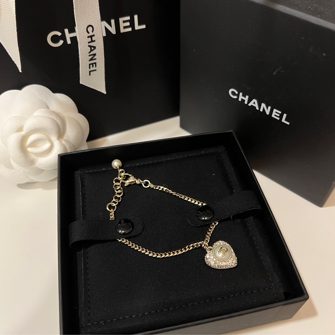 Chanel Bracelet, Women's Fashion, Jewelry & Organisers, Bracelets