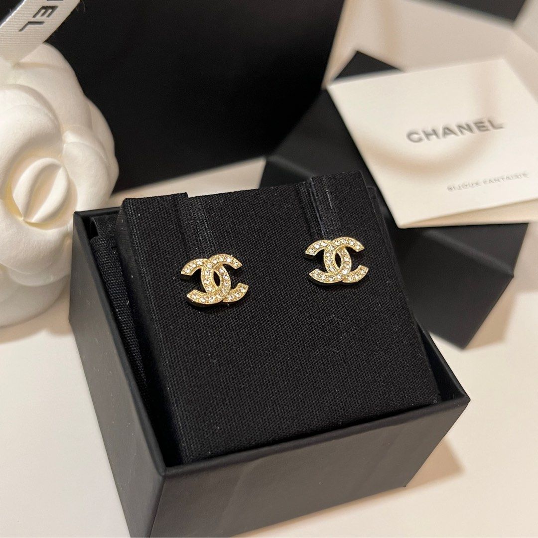 Chanel classic cc earrings price discount