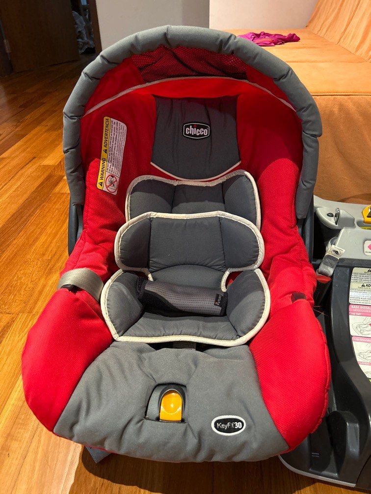 Chicco keyfit 30 sales red and grey