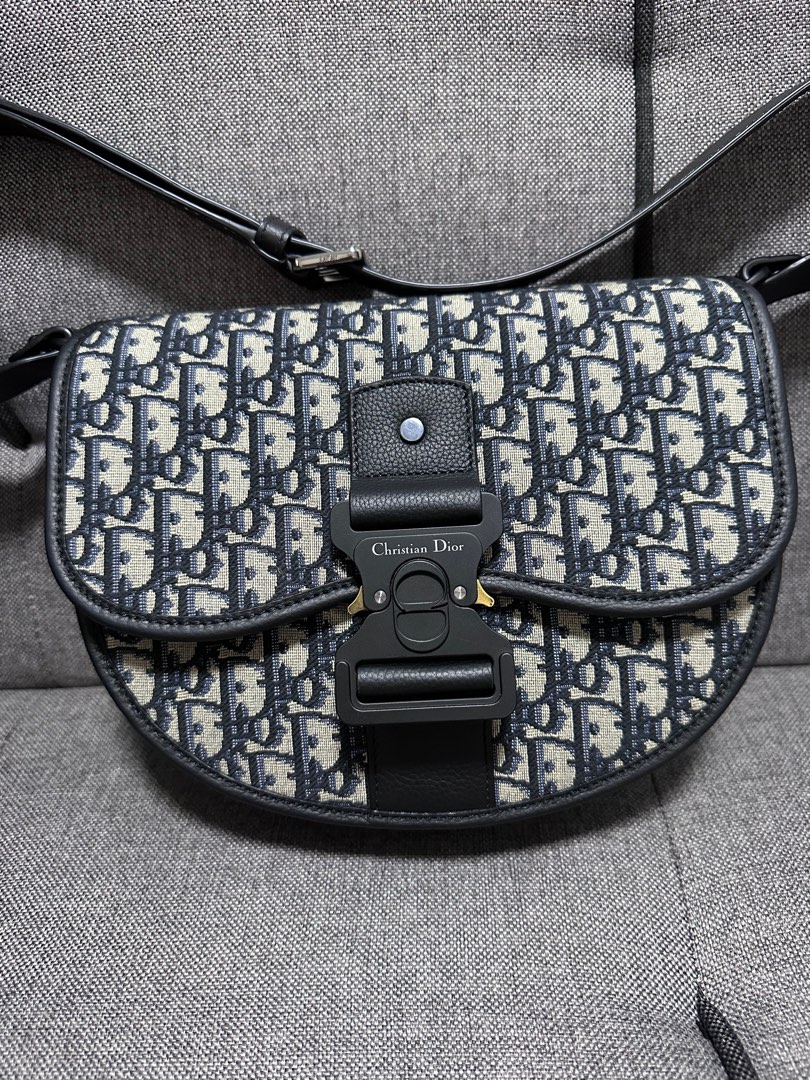 Christian dior fanny store pack