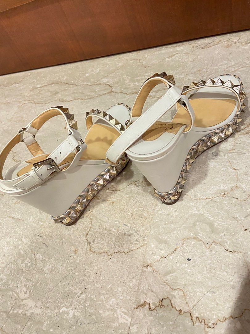 Christian Louboutin wedges in white silver