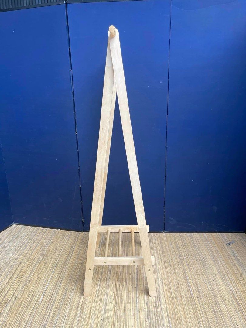 Clothes hanger rack, Furniture & Home Living, Furniture, Other Home