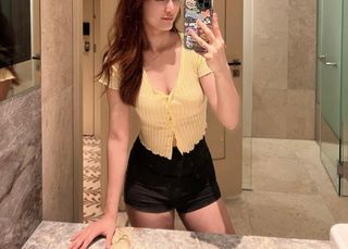 (Category: ) located in . Submitted by cc_wardrobe1 (Listing ID 1234114779, Image 1). Description: .