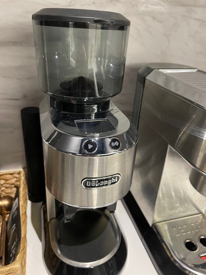 Delonghi EC685 Coffee Machine ONLY. Grinder SOLD. , TV & Home