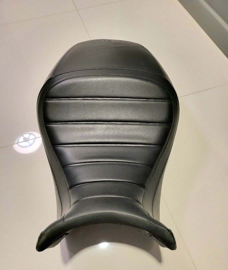 ducati diavel seat