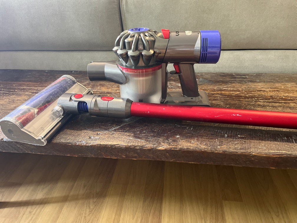 Dyson hand held vacuum cleaner, TV & Home Appliances, Vacuum Cleaner