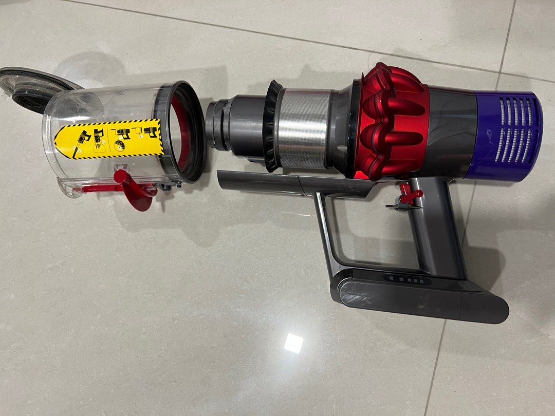 Dyson V10 set, warranty & add on, TV & Home Appliances, Vacuum Cleaner